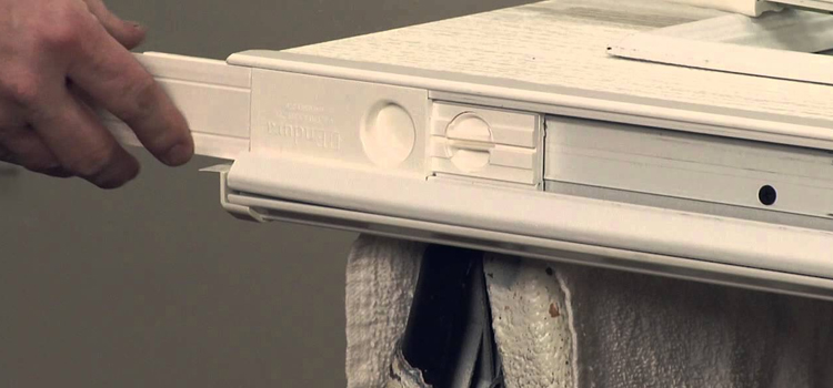 aluminum storefront door repair Navarre